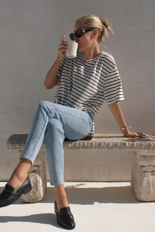 Slouchy Split Hem TeeBoat Neck T-Shirts